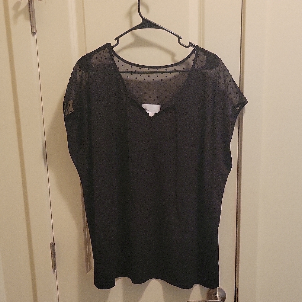 Chic Black Polka Dot Sleeve Blouse